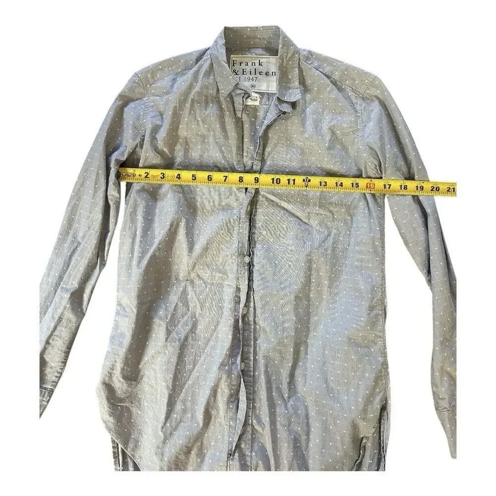 Frank & Eileen Eileen XS High Low Hem Button Shirt Blue White Embroidered Cotton